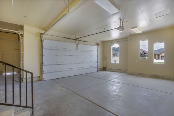 New Garage Construction Service